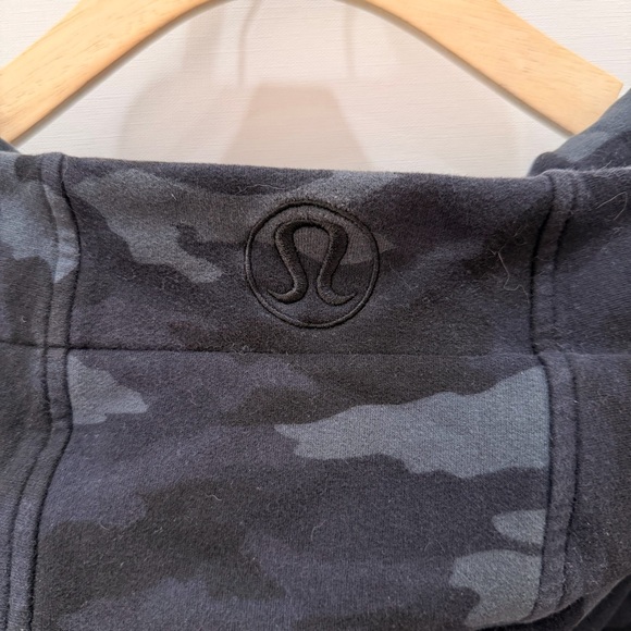 Lululemon Scuba Full Zip Hoodie - Picture 4 of 4